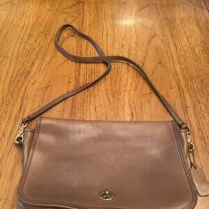 Coach Vintage 90s Crossbody Bag